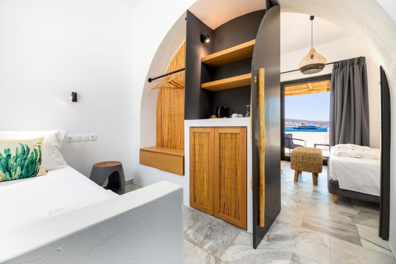 Omilos Beachfront House ปาริเกีย ภายนอก รูปภาพ