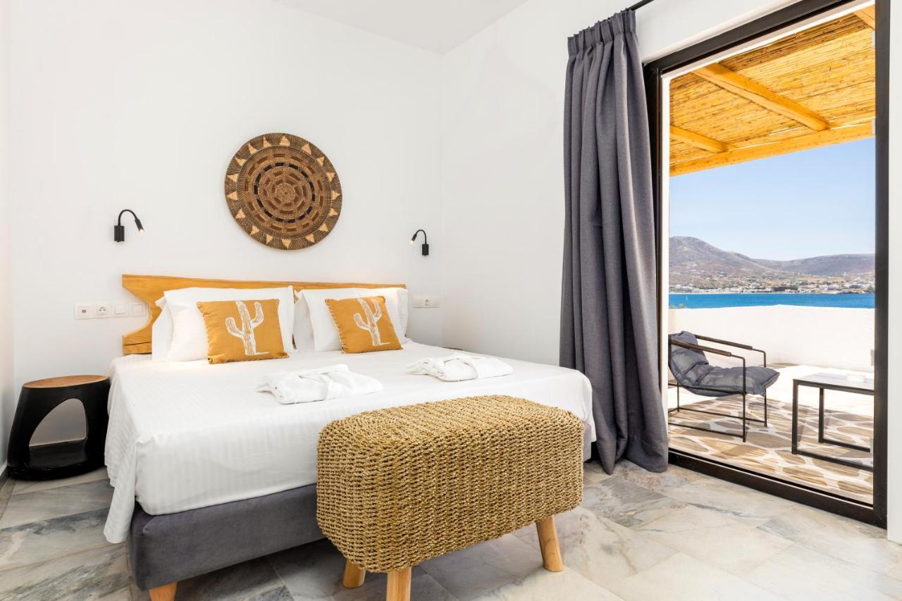 Omilos Beachfront House ปาริเกีย ภายนอก รูปภาพ